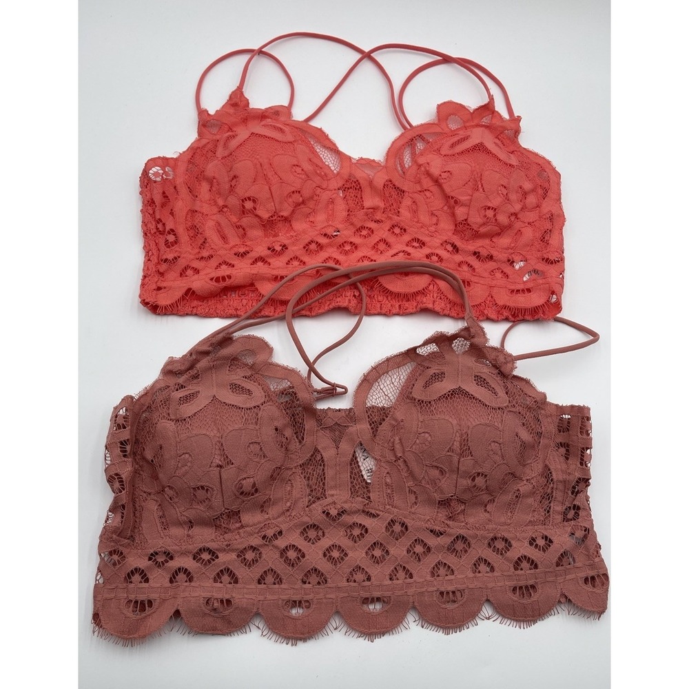 NWOT Zenana Crochet Floral Lace Bralette 2-Piece Bundle Size‎ 2X